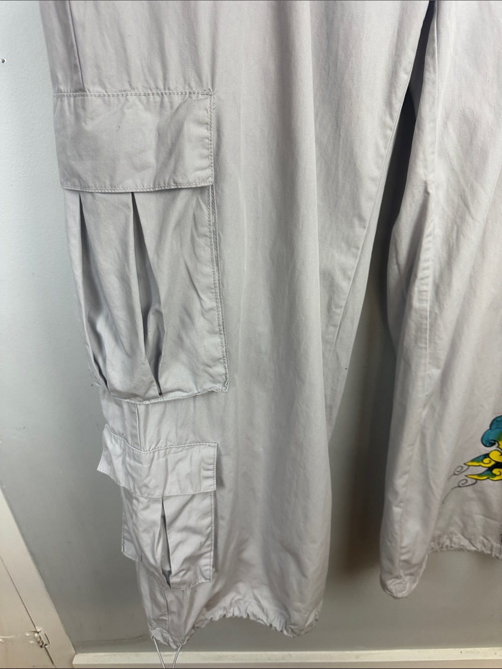 Ed Hardy Drawstring Cargo Pants
Grey Low Rise Butterflies Phoenix
Poplin Baggy - Picture 7 of 16